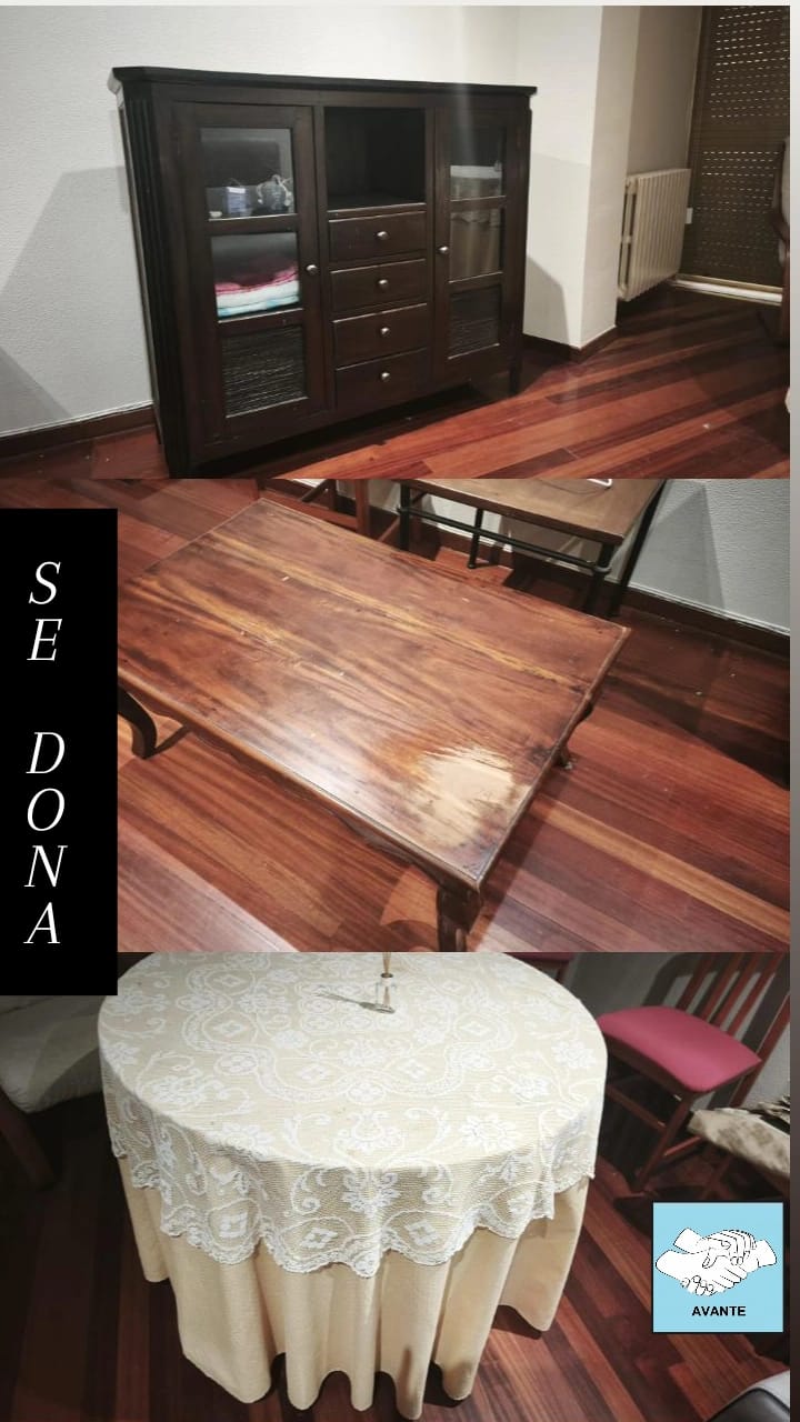 Un colaborador de Avante Ourense nos dona estos muebles: una mesa, un armario de comedor y una mesa redonda, todo en excelente estado. Las personas que lo necesitan que contacten a través del whatsapp de la asociación Avante Ourense.