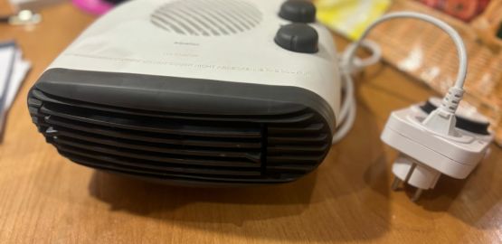 ENTREGA DE CALEFACTOR ELECTRICO.